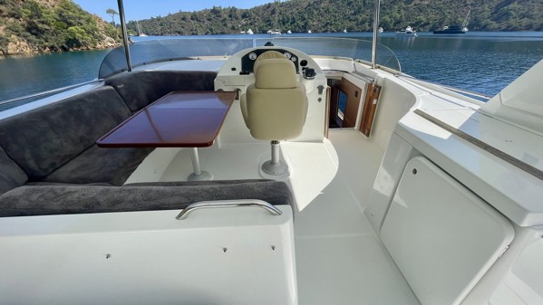 2011 BENETEAU SWIFT TRAWLER 52