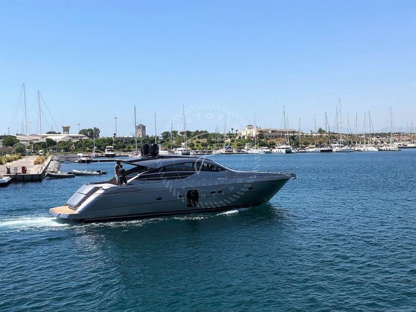 2009 PERSHING 64