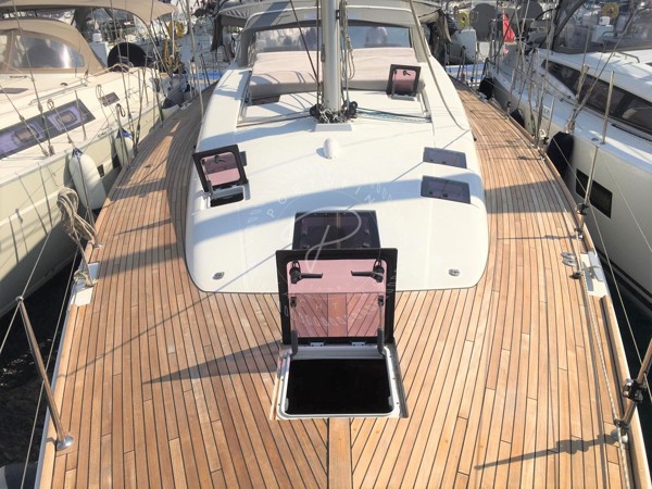 2011 BENETEAU SENSE 50