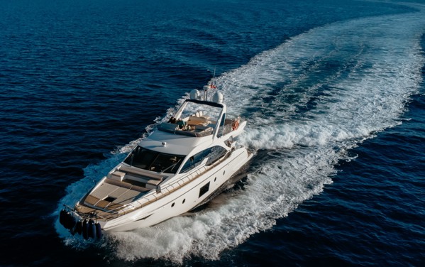 2017 AZIMUT 66 FLY