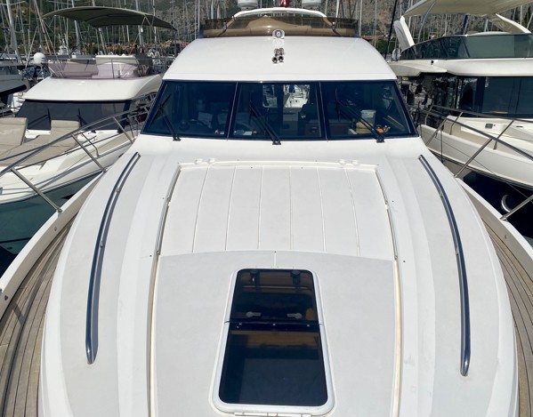 2009 PRINCESS 62