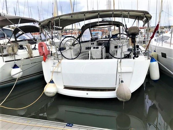 2016 JEANNEAU SUN ODYSSEY 469