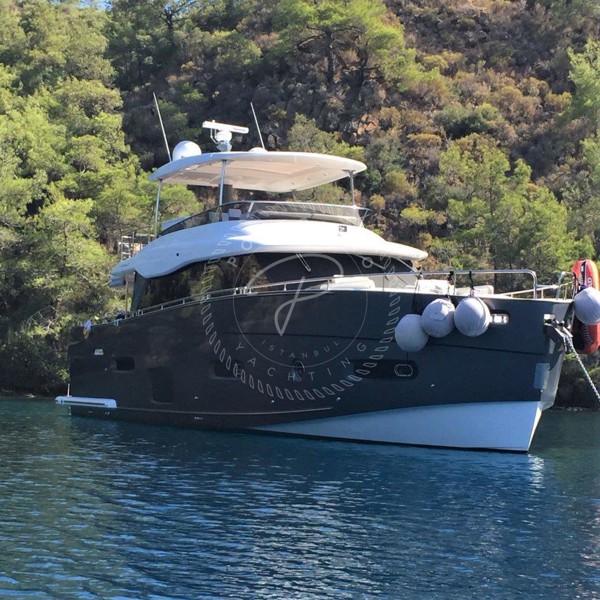 2016 AZIMUT MAGELLANO 66