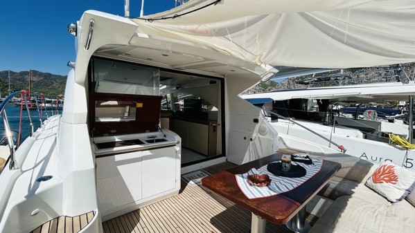 2014 BENETEAU GT 49