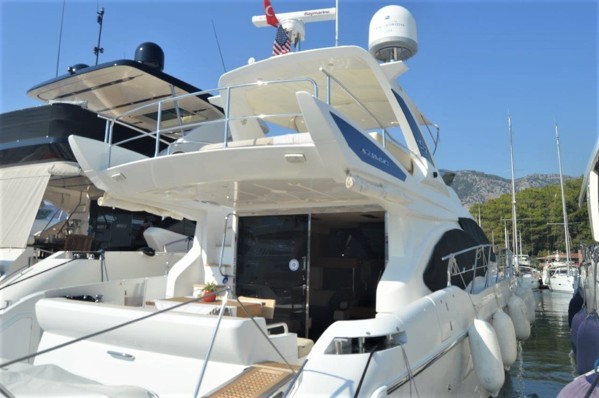 2014 AZIMUT 54 FLY