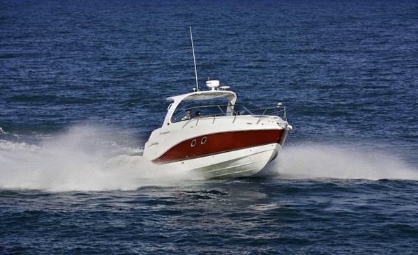 2013 RINKER 310 