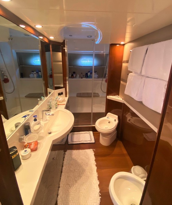 2008 PRINCESS 21M 