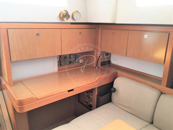 2011 BENETEAU SENSE 50