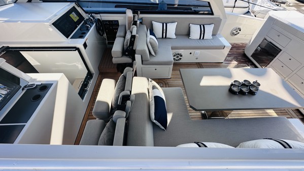 2021 MAZU YACHTS 52 HT