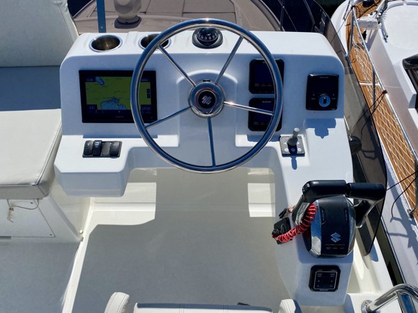 2023 BENETEAU ANTARES 11 FLY