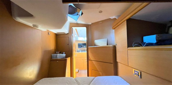 2016 JEANNEAU SUN ODYSSEY 50 DS