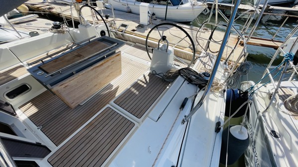 2018 BENETEAU OCEANIS 41.1