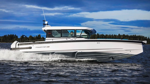 2021 AXOPAR 28 CABIN