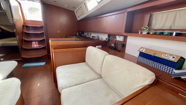 2015 BENETEAU OCEANIS 45