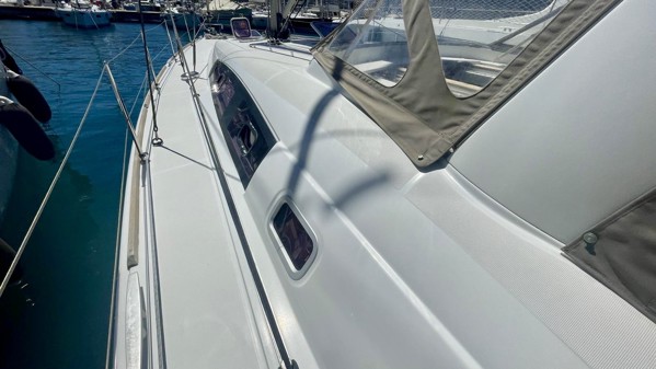 2011 BENETEAU OCEANIS 50