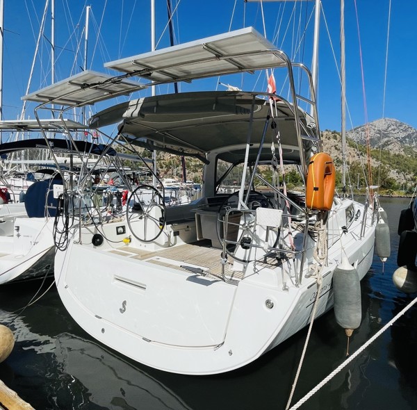 2018 BENETEAU OCEANIS 41.1