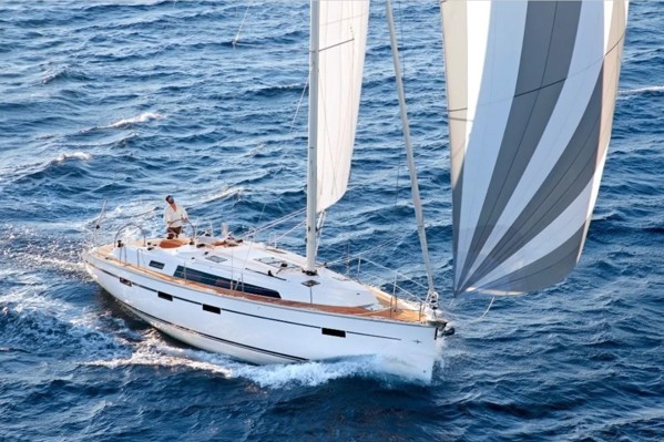 2020 BAVARIA 41 CRUISER