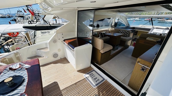 2014 BENETEAU GT 49