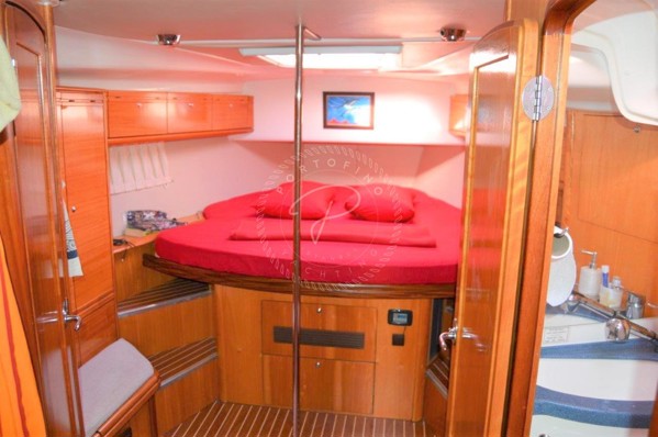 2008 BAVARIA VISION 50