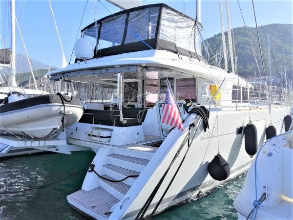 2013 LAGOON 560