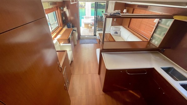 2011 BENETEAU SWIFT TRAWLER 52