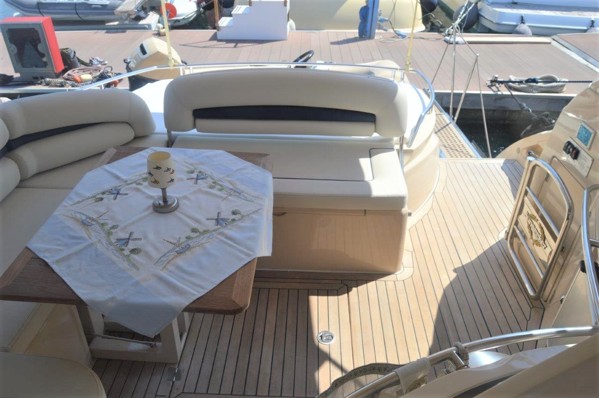 2008 SUNSEEKER PORTOFINO 47