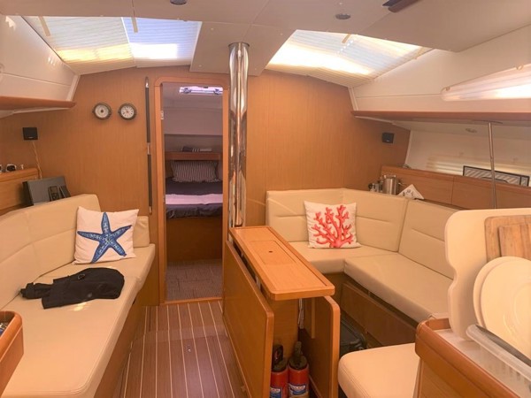 2012 JEANNEAU SUN ODYSSEY 42 DS