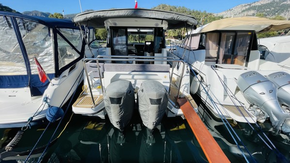 2019 JEANNEAU MERRY FISHER 1095