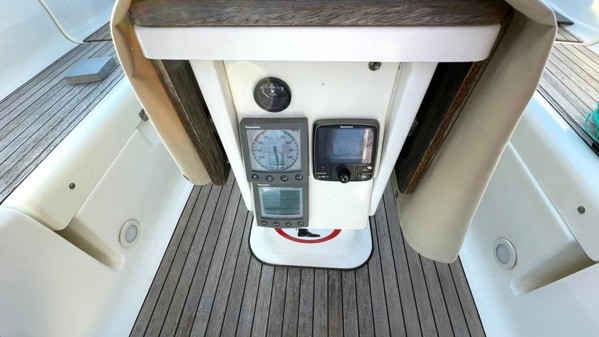 2005 BAVARIA 46 CRUISER 