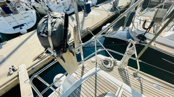 2010 BENETEAU OCEANIS 54