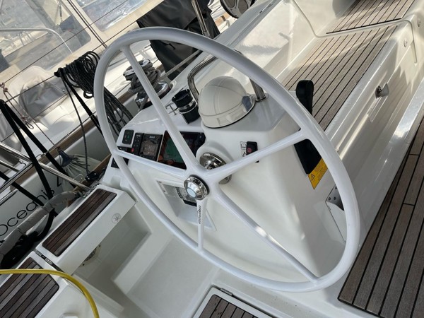 2018 BENETEAU OCEANIS 45