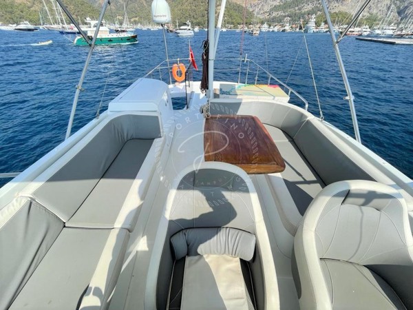 2014 BENETEAU SWIFT TRAWLER 44