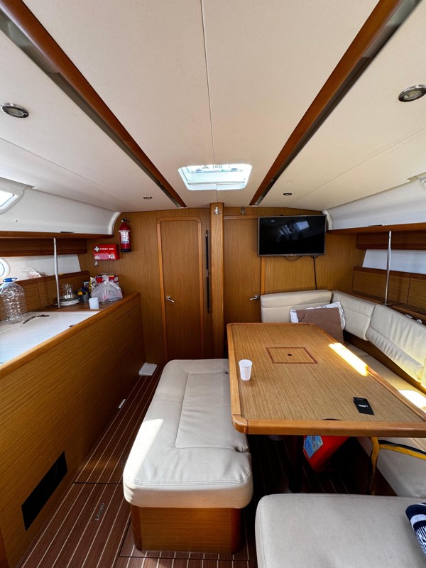 2009 JEANNEAU SUN ODYSSEY 44 I