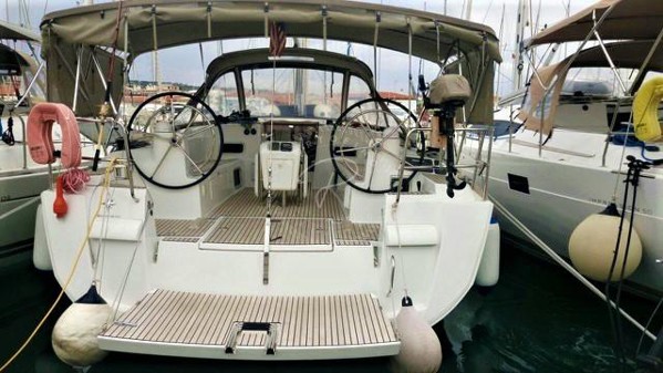 2016 JEANNEAU SUN ODYSSEY 469