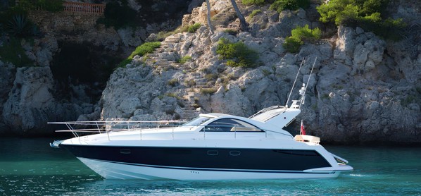 2011 FAIRLINE TARGA 44 