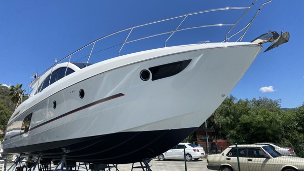 2014 BENETEAU GT 49