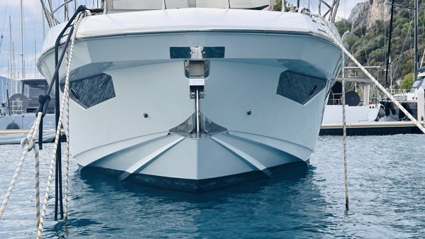 2018 AZIMUT 80