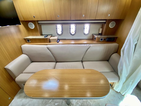 2007 CRUISER YACHTS 390 SPORT COUPE