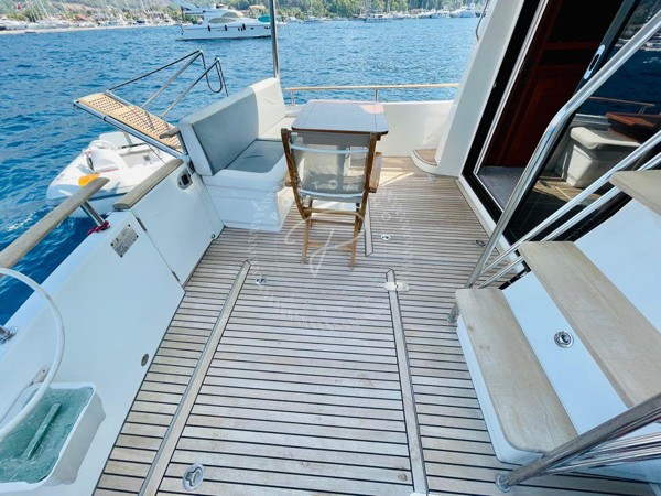 2014 BENETEAU SWIFT TRAWLER 44