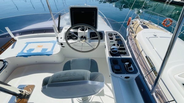 2016 AZIMUT MAGELLANO 53