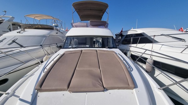 2011 PRESTIGE 400 FLY