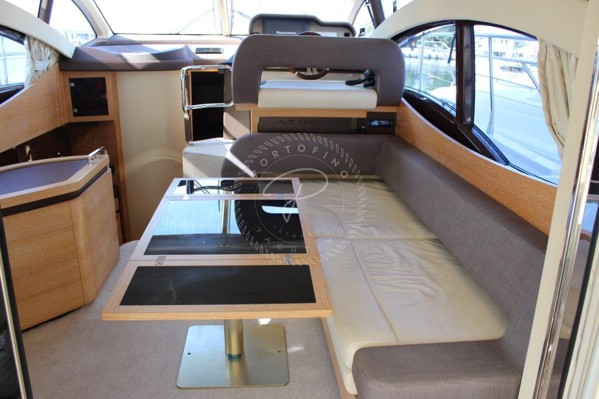 2011 AZIMUT 38