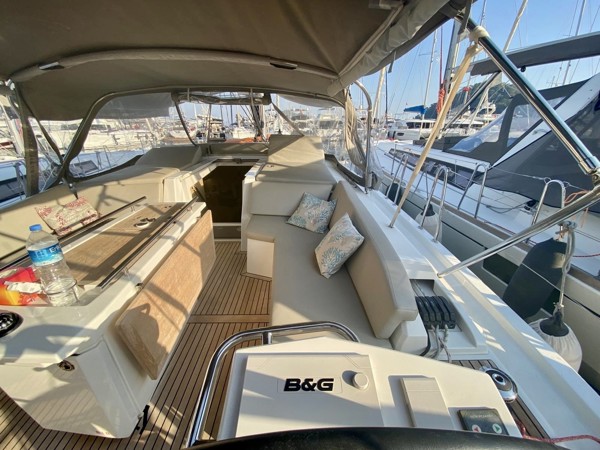 2021 BENETEAU OCEANIS 46.1