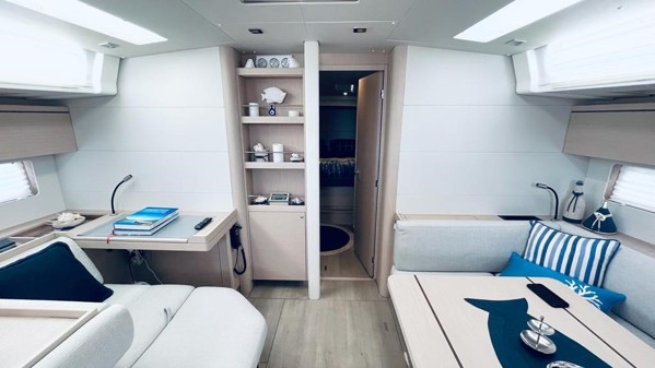 2023 BENETEAU OCEANIS 51.1