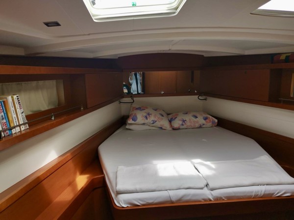 2015 BENETEAU OCEANIS 45