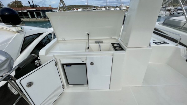 2023 BENETEAU SWIFT TRAWLER 41 