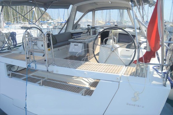 2014 BENETEAU OCEANIS 48