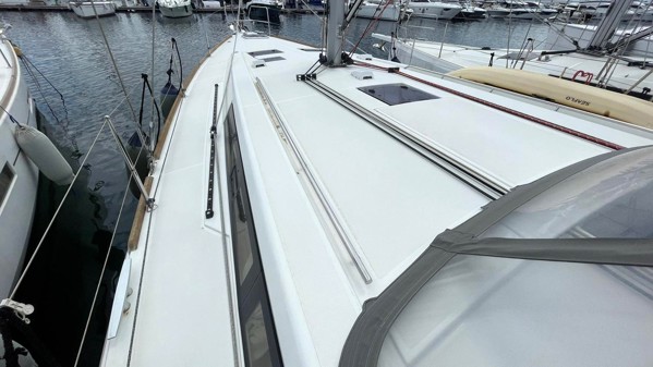 2018 BENETEAU OCEANIS 45