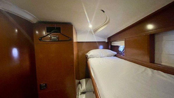 2011 BENETEAU SWIFT TRAWLER 52