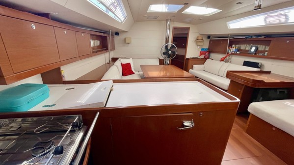 2011 BENETEAU OCEANIS 50